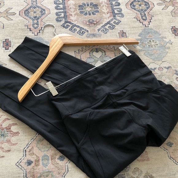 Lululemon Fast & Free 7/8 Tight II *Non-Reflective Nulux 25" Black, Size 6 - Picture 15 of 17